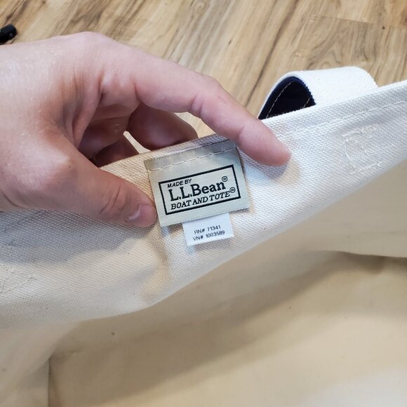 NOT FOR SALE Poshmark will Restrict Sellers Accounts If We Delete Too Many Items - Picture 5 of 10